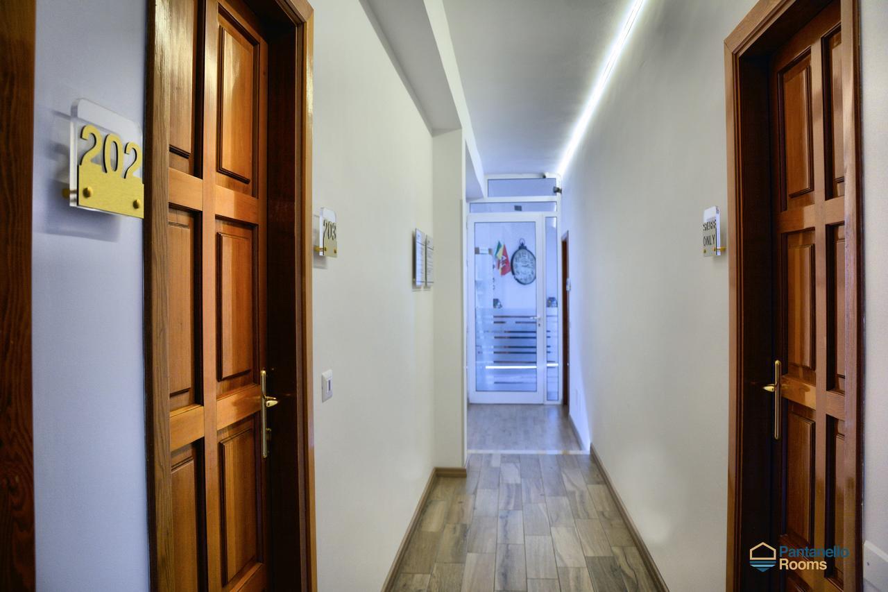 Pantanello Rooms Avola Esterno foto